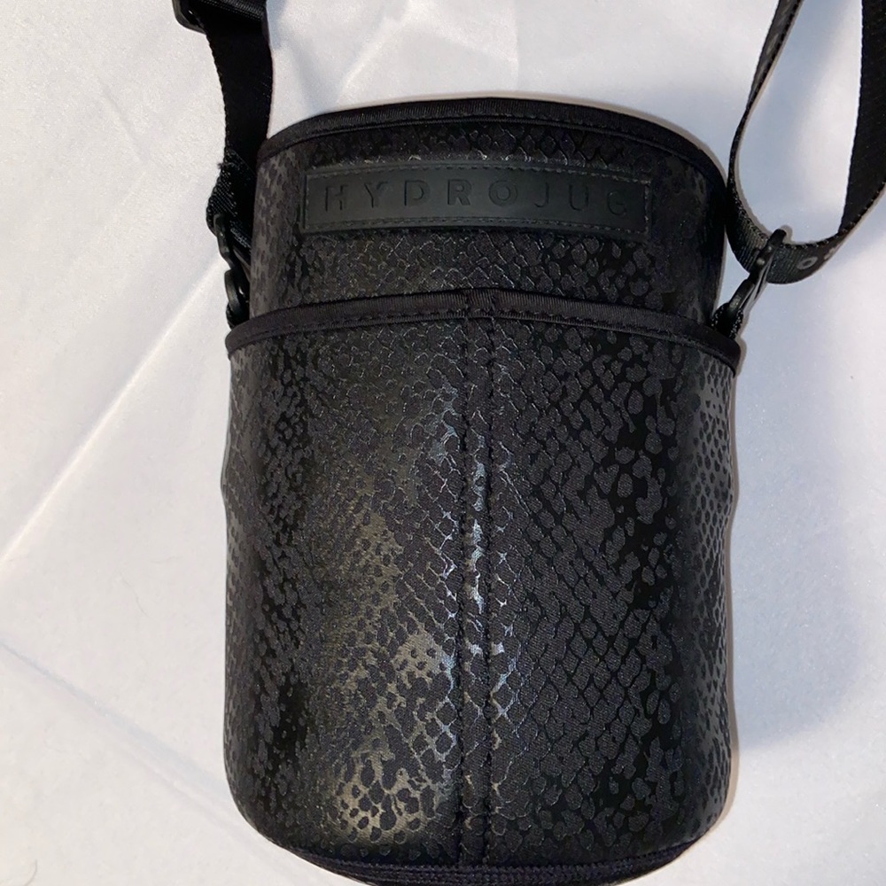 Black HydroJug sleeve